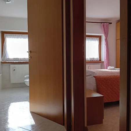 Apartment La Falesia San Lorenzo Dorsino